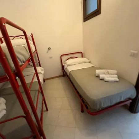 Il Villaggio 100 Mt Dal Mare Cilento Basilicata Coast * Santa Marina (Campania)