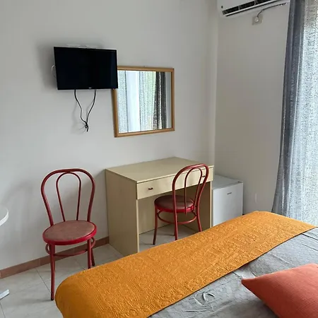 Il Villaggio 100 Mt Dal Mare Cilento Basilicata Coast 酒店 Santa Marina (Campania)
