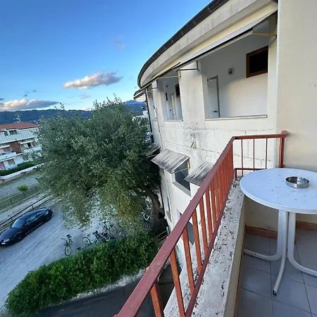 酒店 Il Villaggio 100 Mt Dal Mare Cilento Basilicata Coast Santa Marina (Campania)